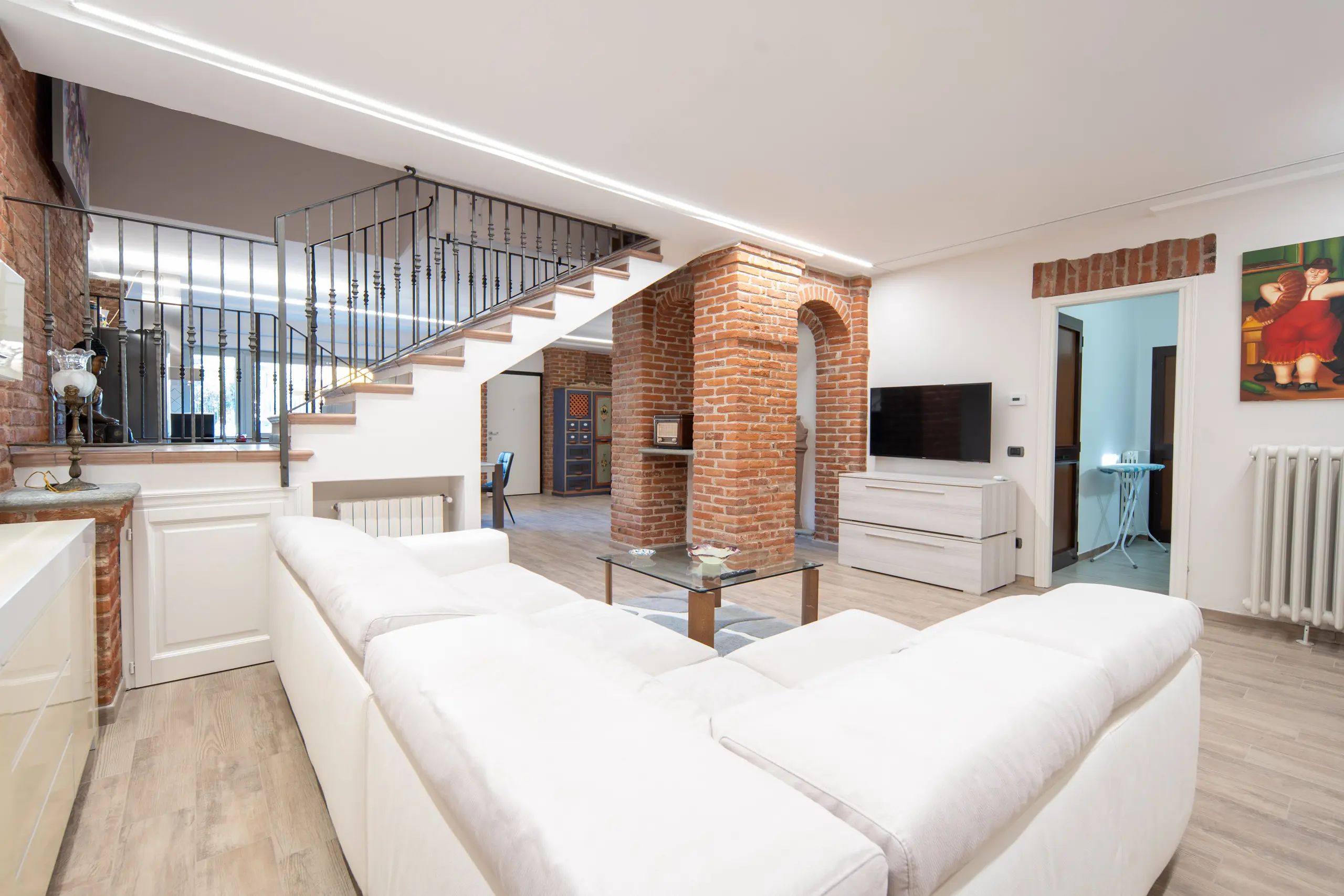 Casa a Roddi con vista sulle Colline – Roddi