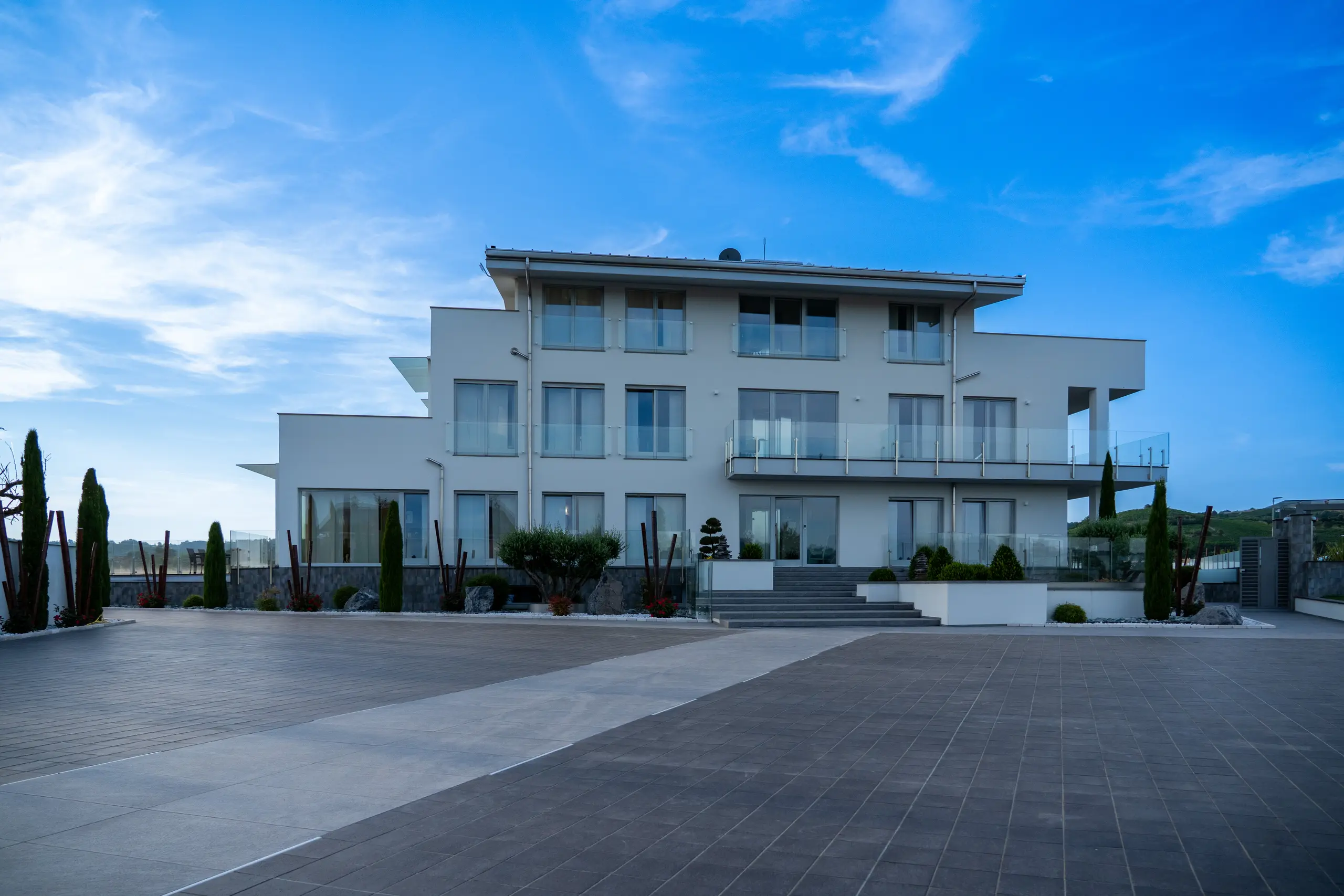 Apartment secondary view
